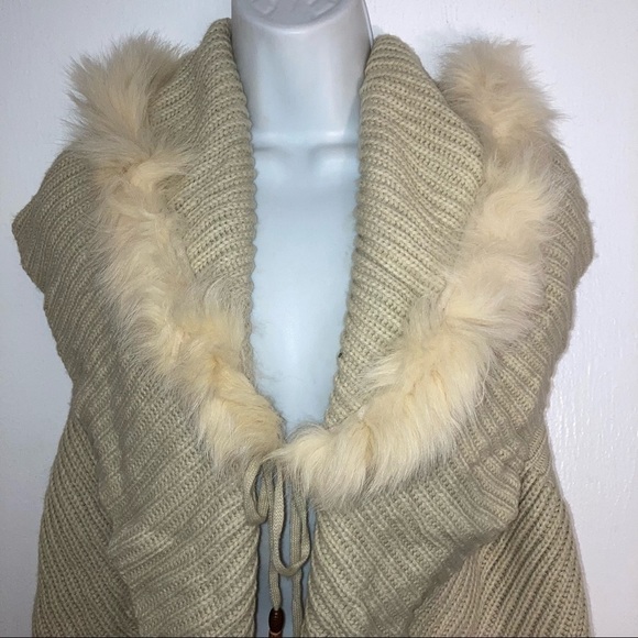 Sisters Faux Fur Sweater Knit Boho Vest S Tan - Picture 2 of 9
